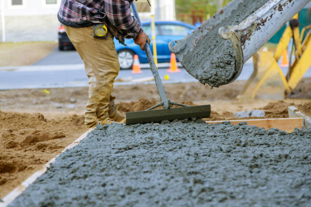Best Concrete Patio Contractor  in Yuba City, CA